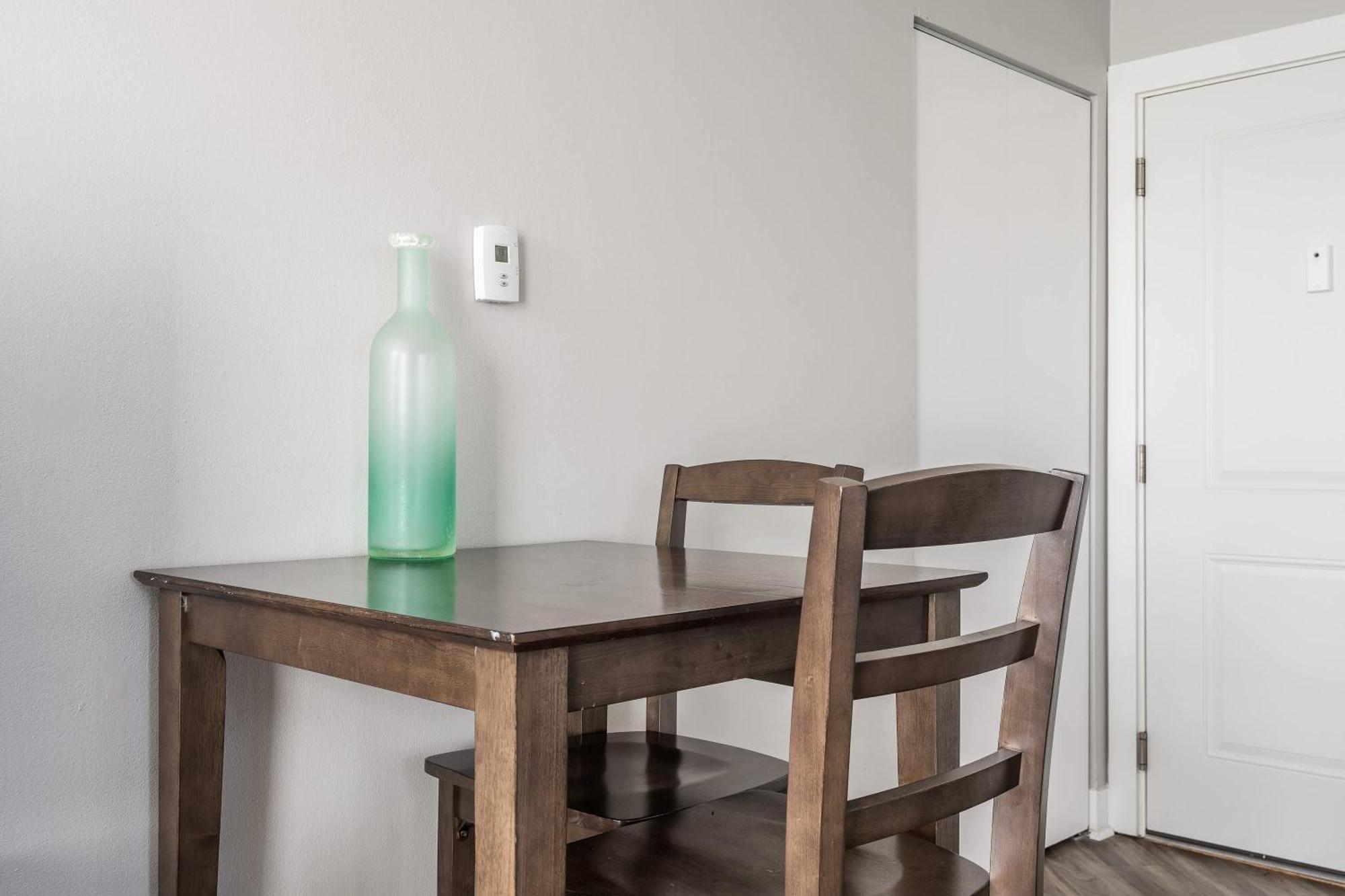 אינדיאנפוליס Modern Mass Ave 1Br Apartment With Kitchen מראה חיצוני תמונה