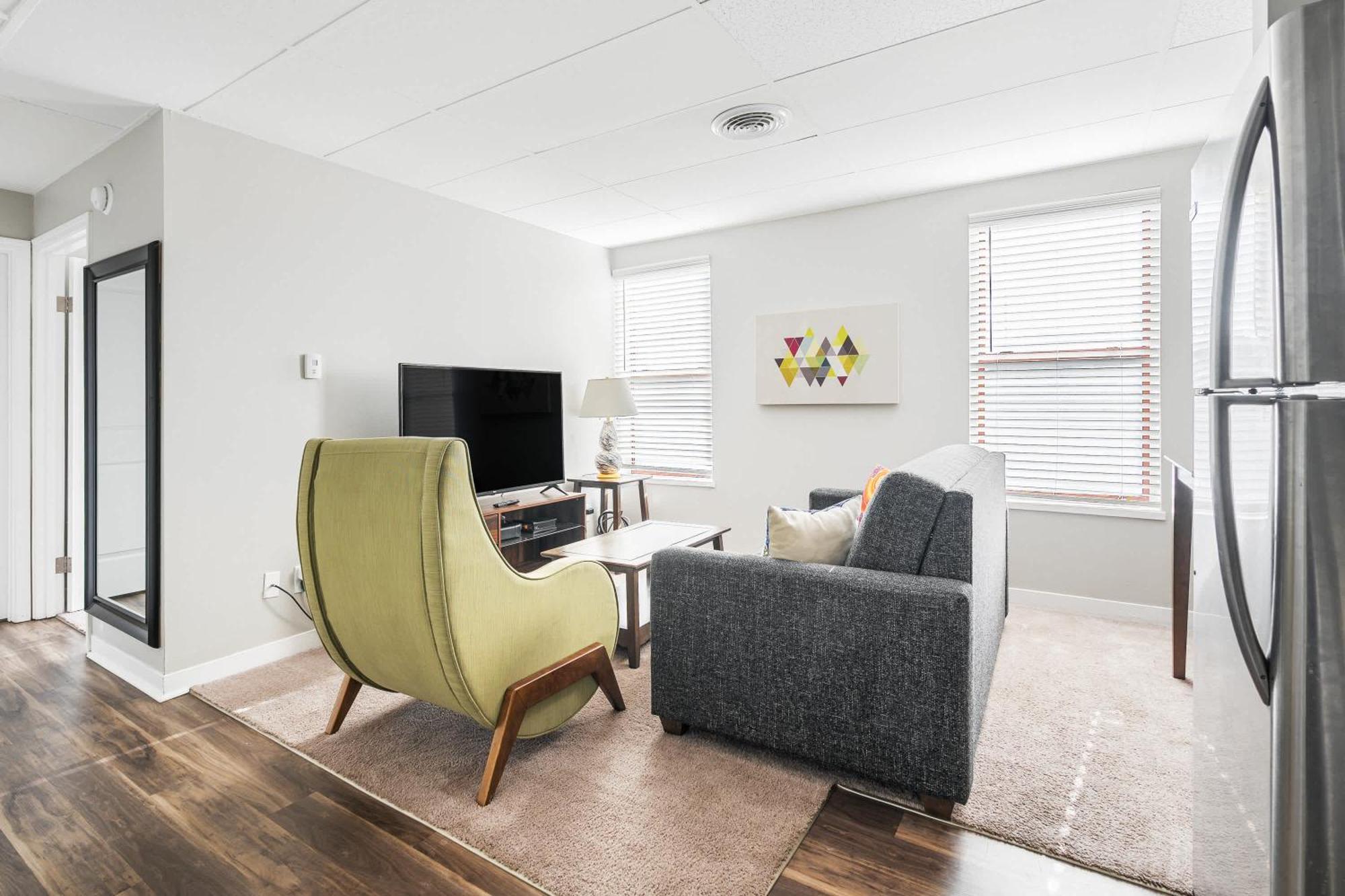 אינדיאנפוליס Modern Mass Ave 1Br Apartment With Kitchen מראה חיצוני תמונה